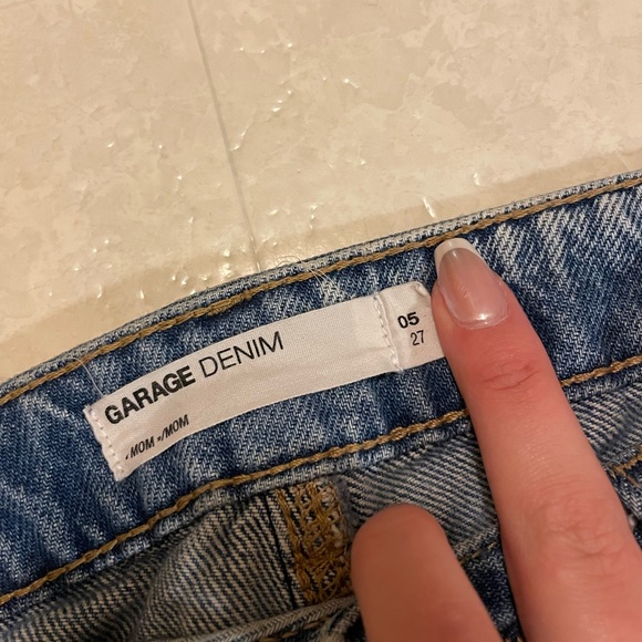 GARAGE Jeans - Picture 2 of 3